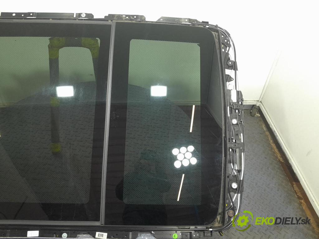 Bmw X7 2021 Střešní okno: