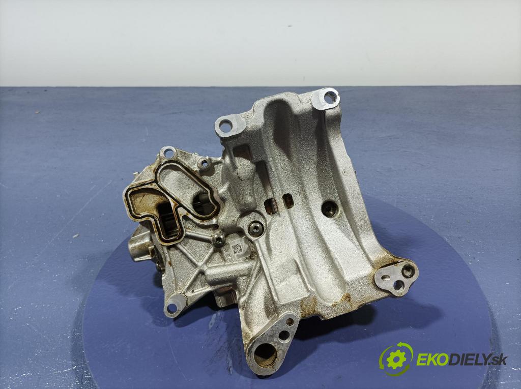 Bmw M4 2022 čerpadlo Olej 8090814