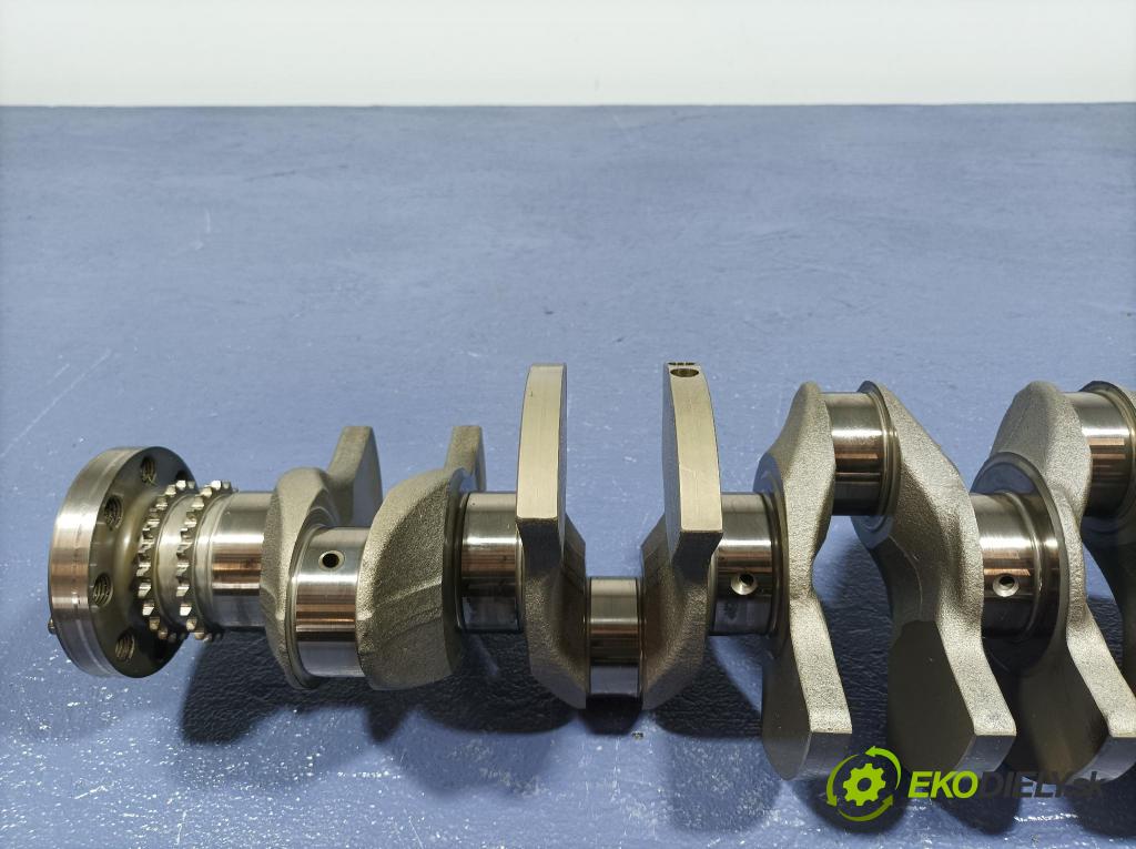 Bmw M4 2022 hřídel Klika 9500748