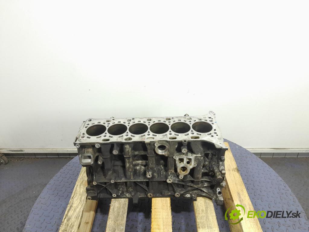 Bmw M4 2022 Blok Motor: 8047265