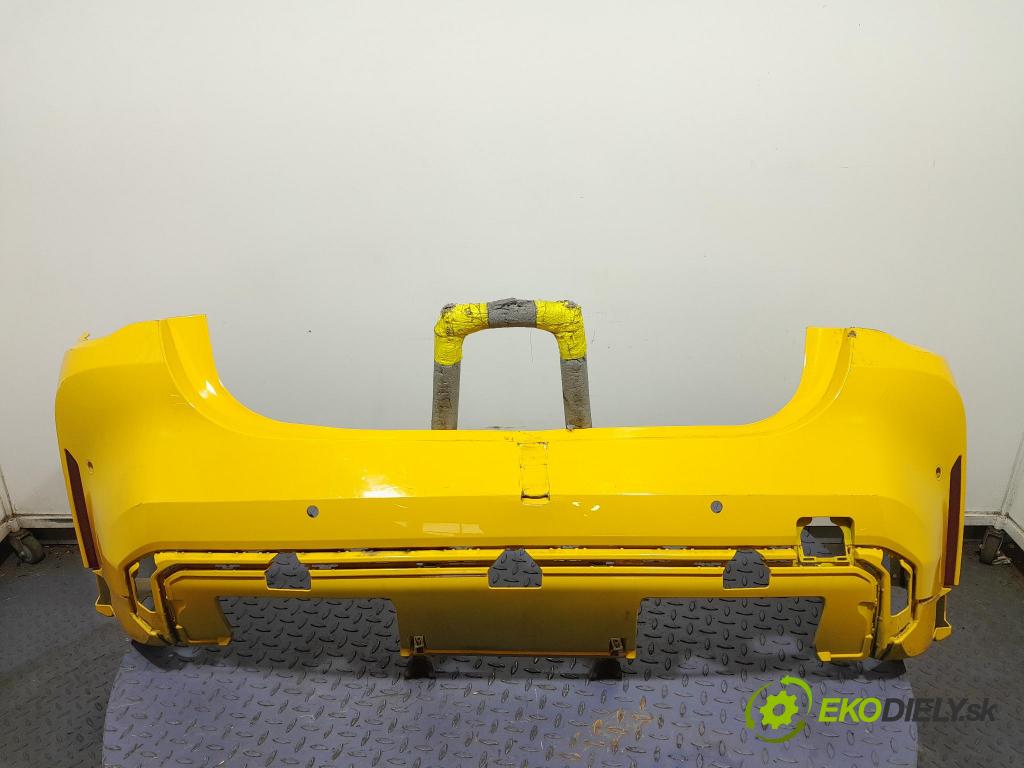 Bmw M4 2022 nárazník zad