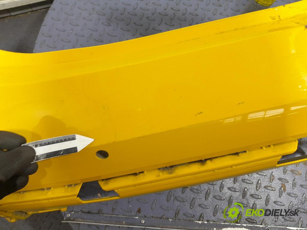 Bmw M4 2022 nárazník zad