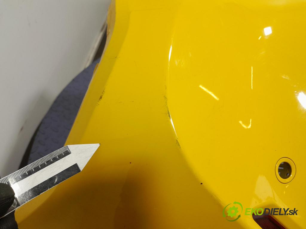 Bmw M4 2022 nárazník zad