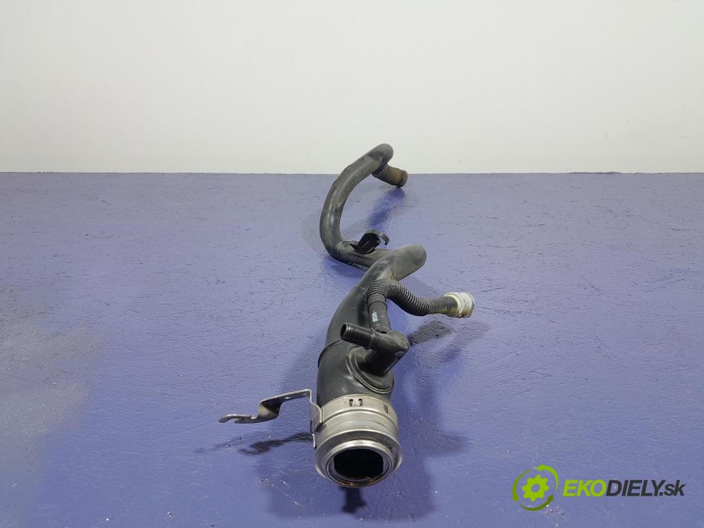 Bmw M4 2022 Nalievacie hrdlo: paliva 7484895