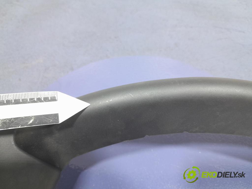 Bmw M4 2022 kryt Plast: Interiéry: 7487632