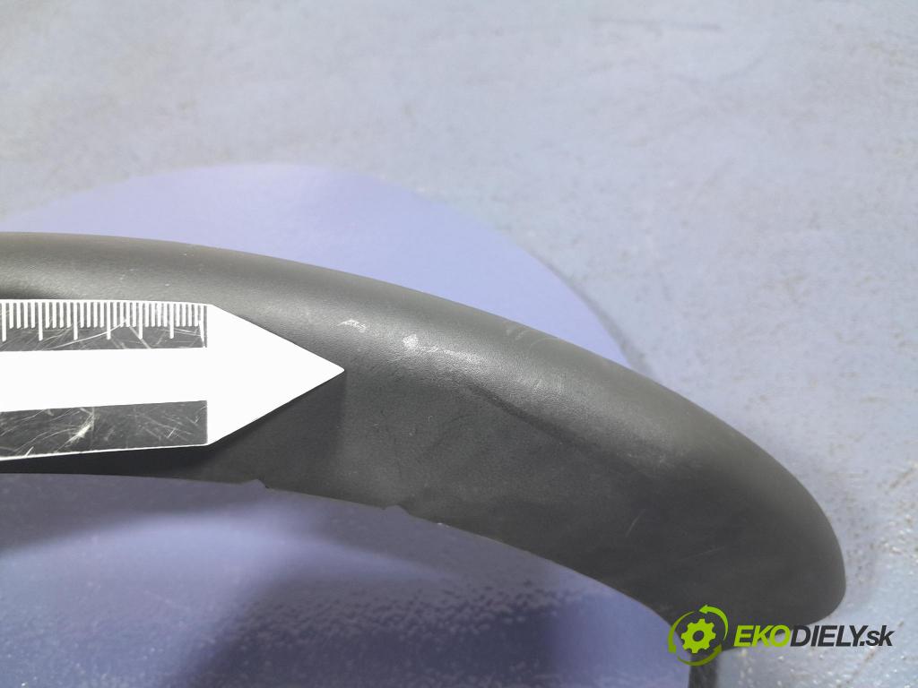 Bmw M4 2022 kryt Plast: Interiéry: 7487632