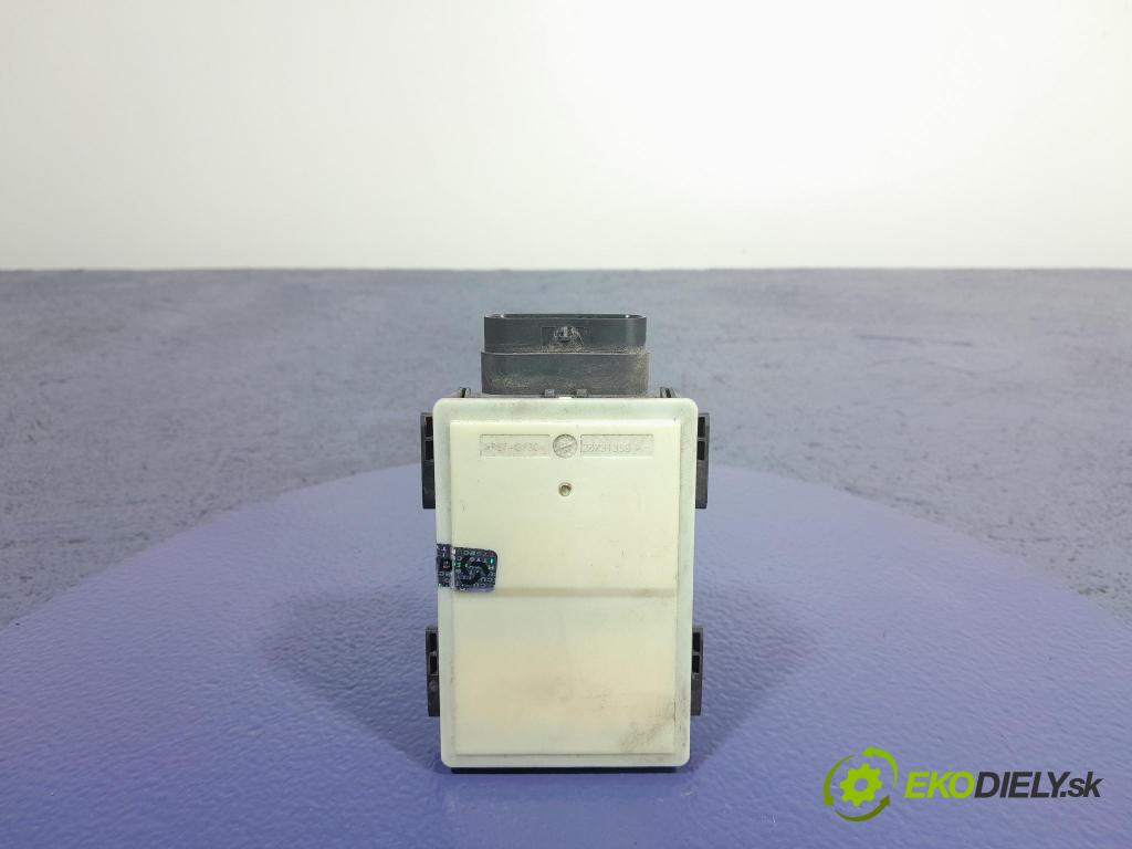 Bmw M4 2022 Radar: 5A52AC7