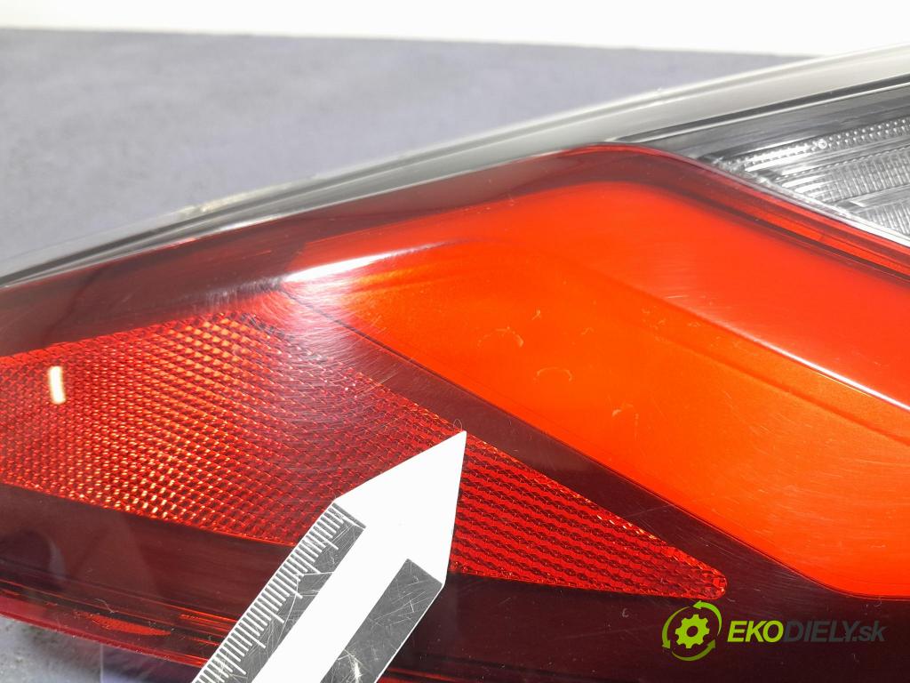 Bmw M4 2022 světlo Zad: levá Mimo: 7477603