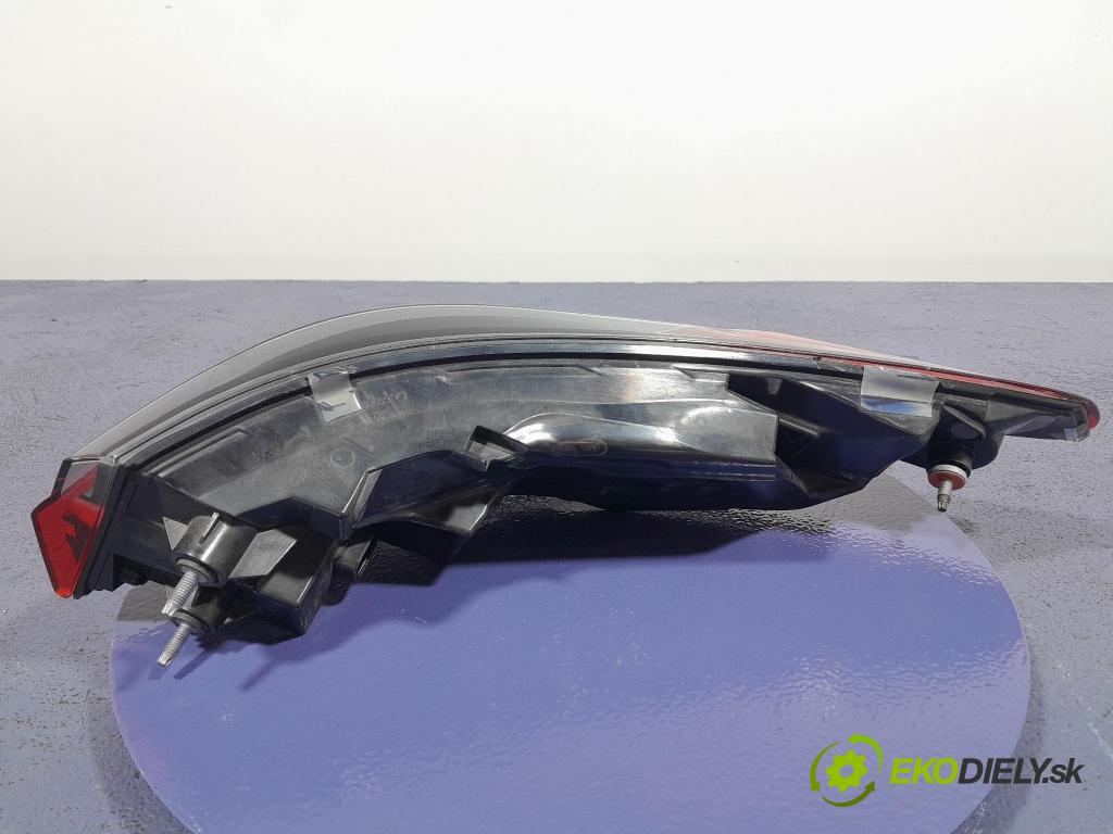 Bmw M4 2022 světlo Zad: levá Mimo: 7477603