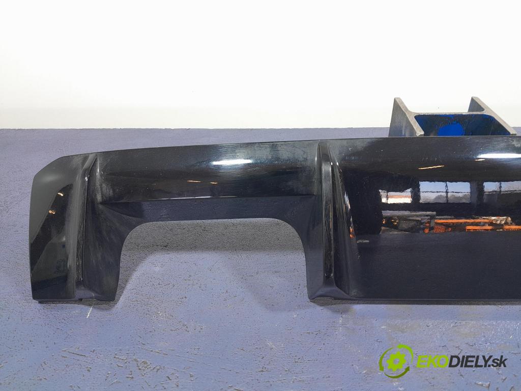 Bmw M4 2022 lišta narazník 8069443