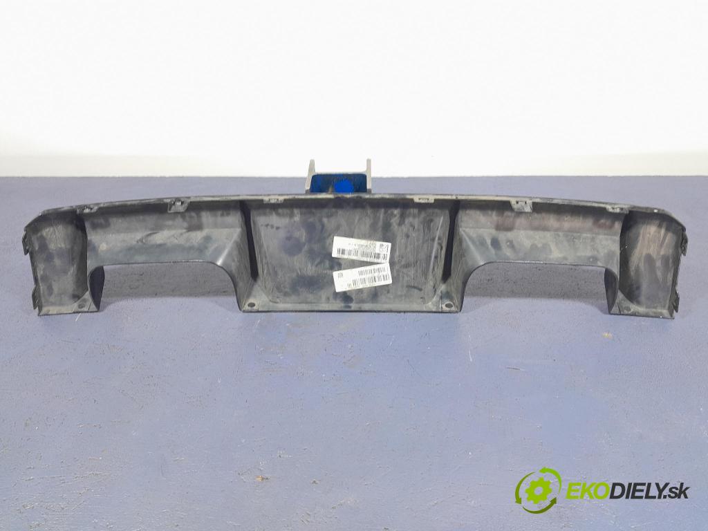 Bmw M4 2022 lišta narazník 8069443