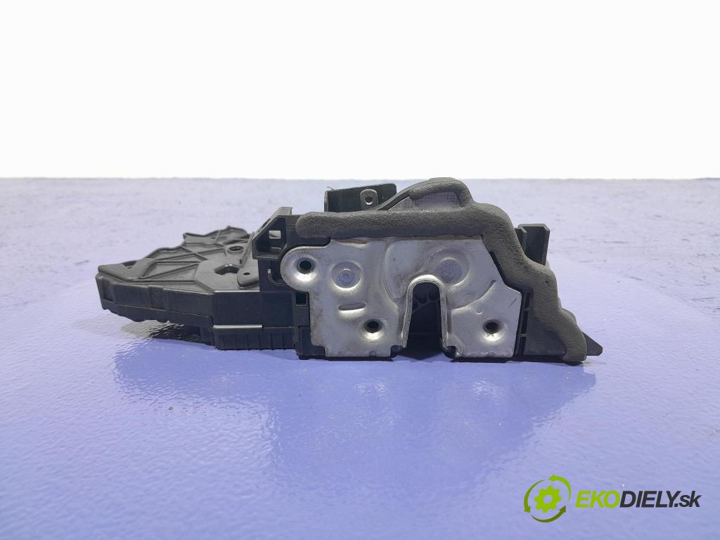 Bmw M4 2022 zámok dvere Predné Vľavo: 7956135