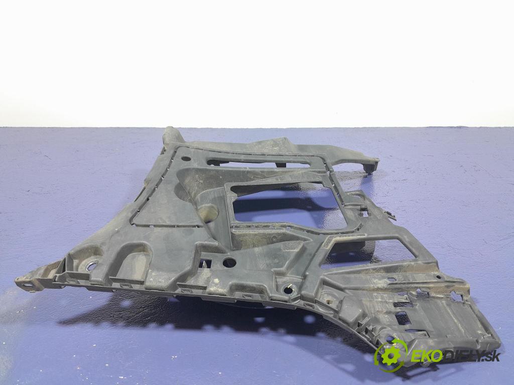 Bmw M4 2022 Upevnenie: narazník 8074728