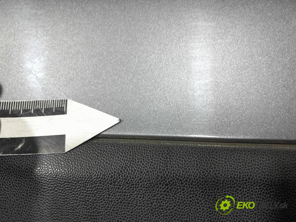 Mercedes Gla-klasa 2019 nárazník zad