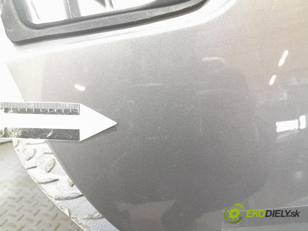 Mercedes Gla-klasa 2019 zadna dveře kufra: kufra: