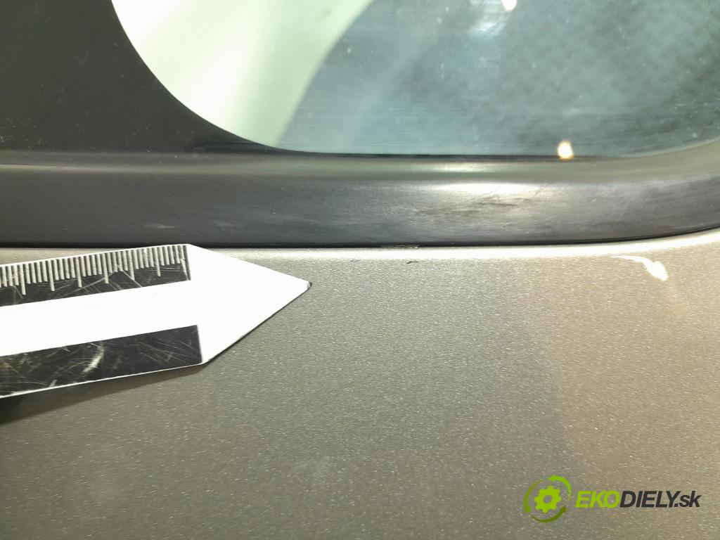 Skoda Octavia 2015 dvere zad pravé