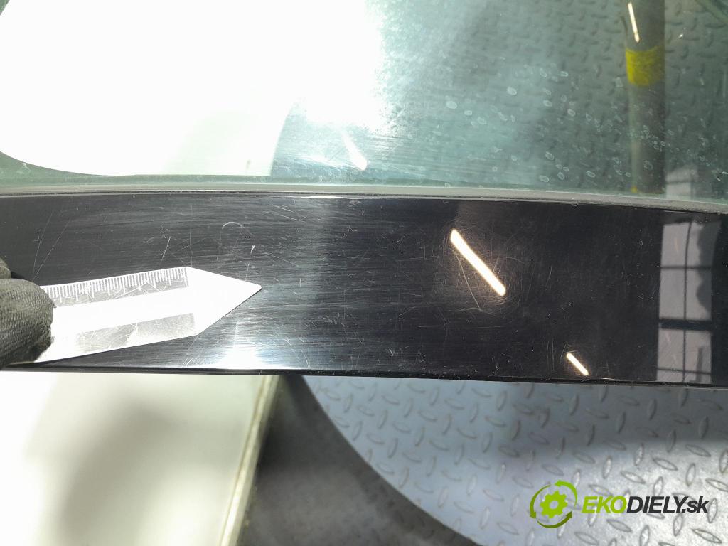 Skoda Octavia 2015 dvere Predné pravé