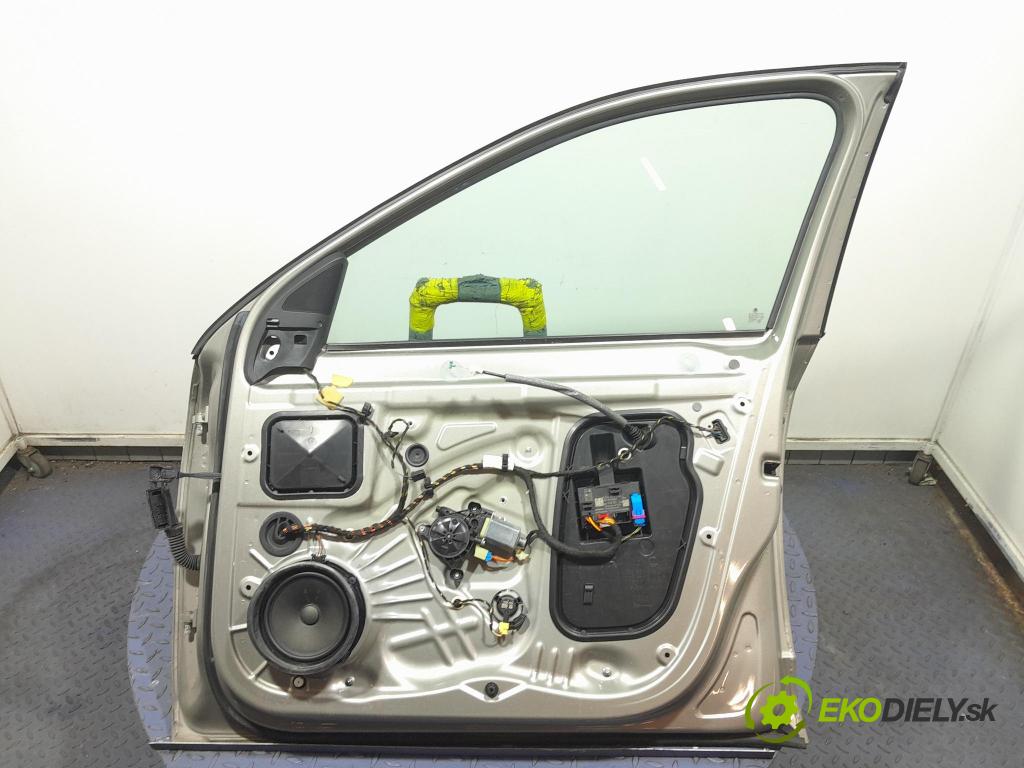 Skoda Octavia 2015 dvere Predné pravé 