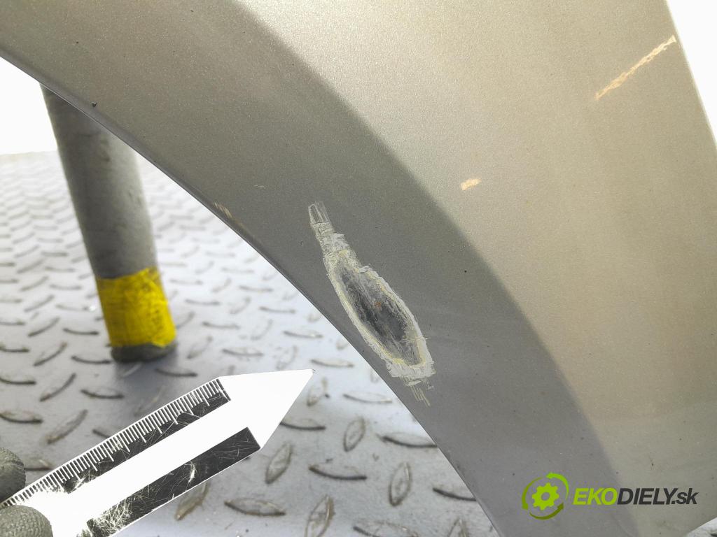 Skoda Octavia 2015 blatník Predné Vľavo: