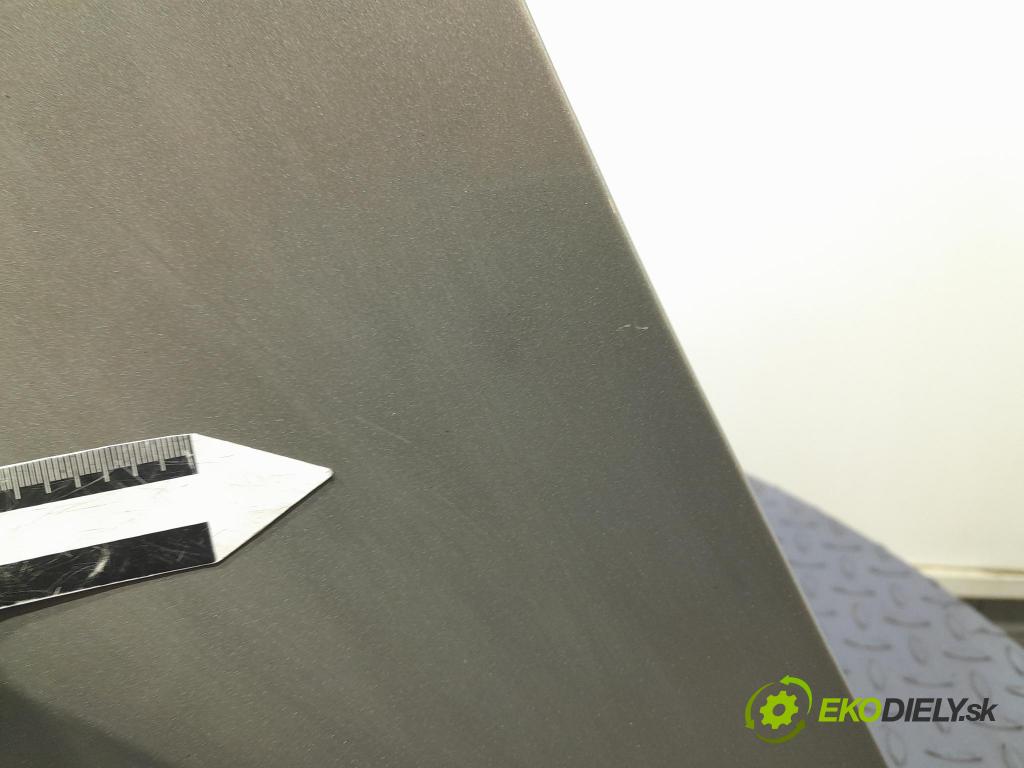 Skoda Octavia 2015 blatník Predné Vľavo: