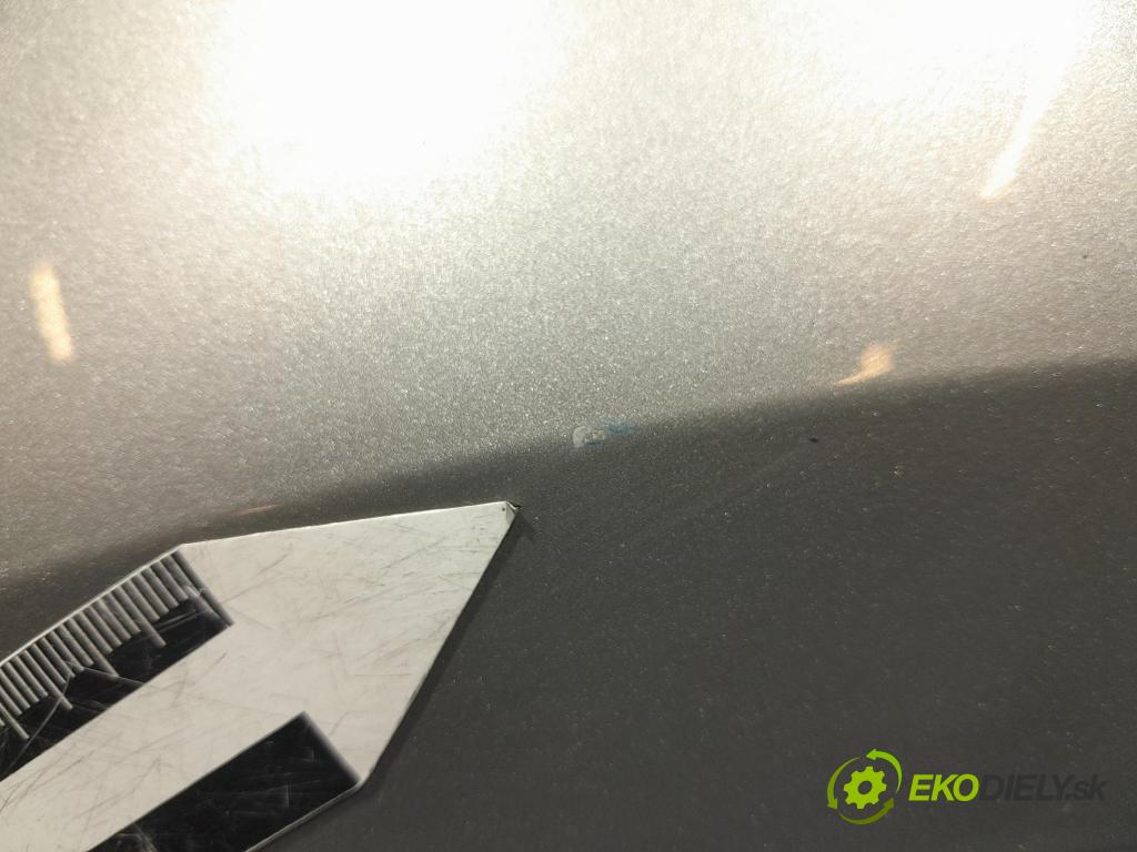 Skoda Octavia 2015 blatník Predné Vľavo: