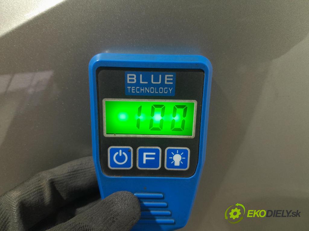 Skoda Octavia 2015 blatník Predné Vľavo: