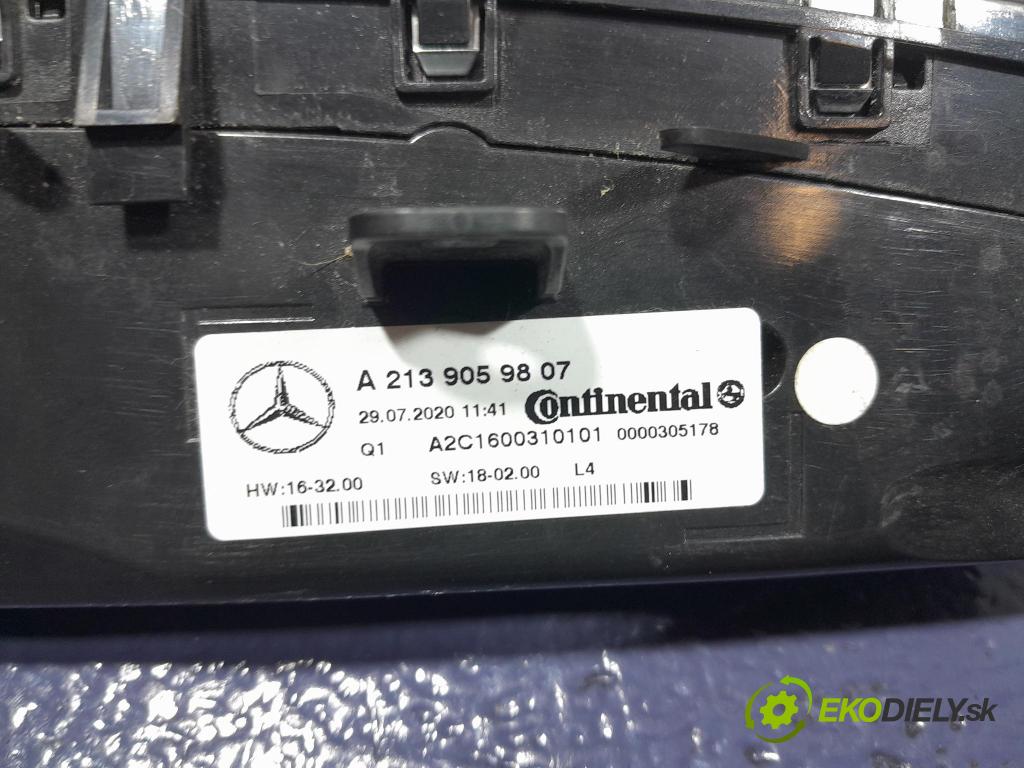 Mercedes E-klasa 2020 prepínač Klimatizácia: Prúd vzduchu: A2139059807