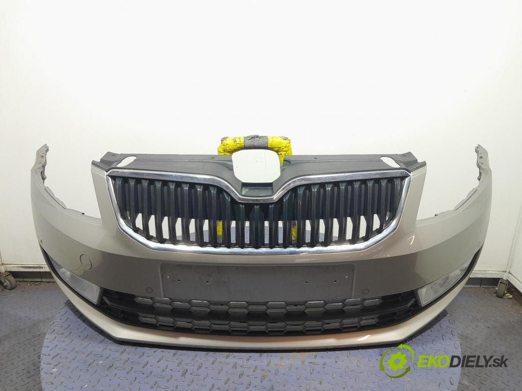 Skoda Octavia 2015 nárazník Predné