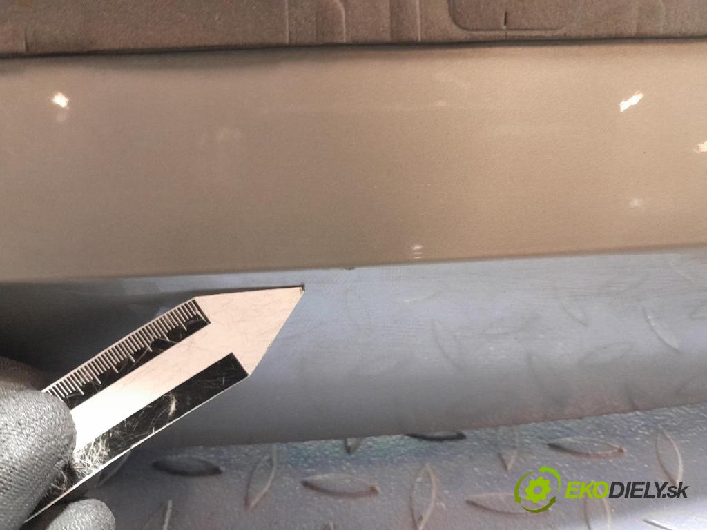 Skoda Octavia 2015 zadna dveře kufra: kufra: