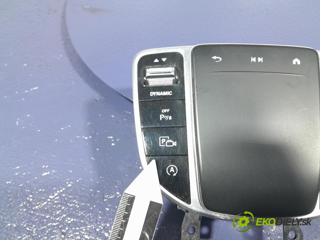 Mercedes E-klasa 2020 prepínač A2389009601