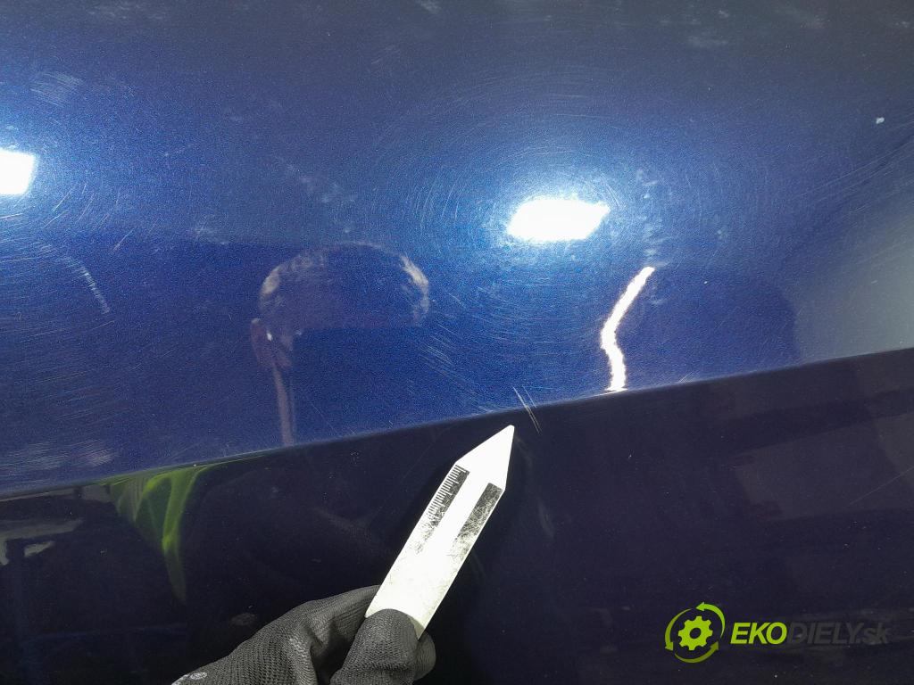 Bmw X7 2021 dvere zad Vľavo: