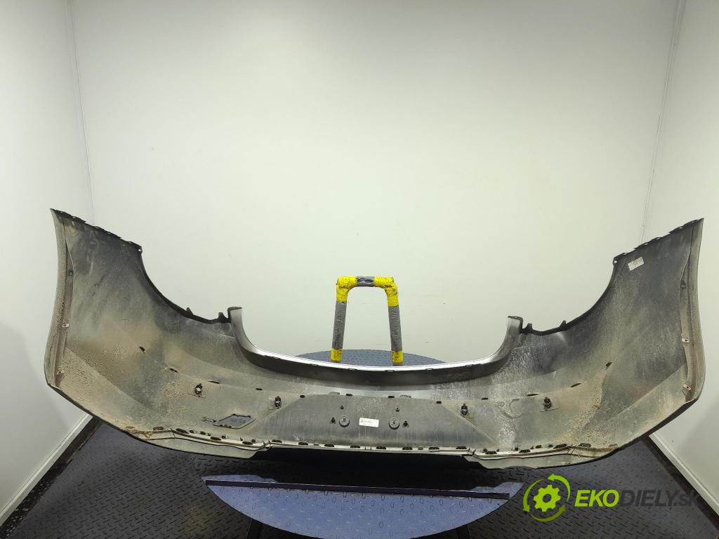 Opel Insignia 2018 nárazník zad 