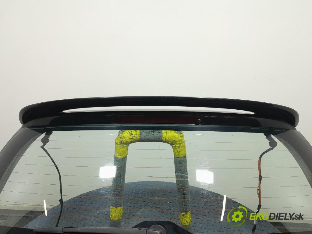 Suzuki Swift 2007 zadna dveře kufra: kufra: