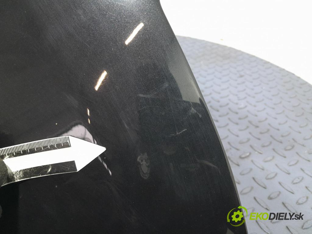 Suzuki Swift 2007 blatník Predné v pravo: