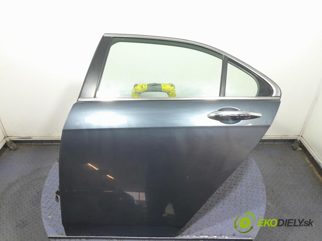 Honda Accord 2003 dvere zad Vľavo: