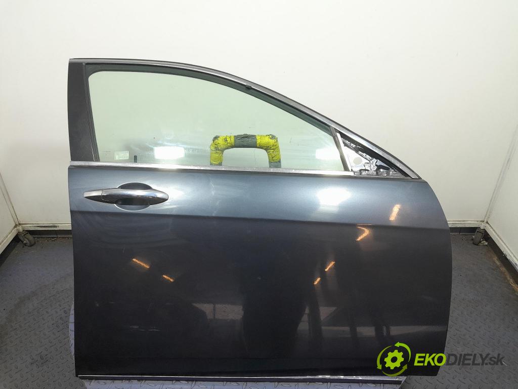 Honda Accord 2003 dvere Predné pravé