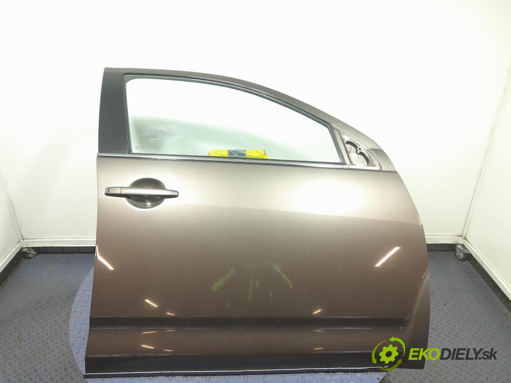 Mitsubishi Outlander 2010 dvere Predné pravé