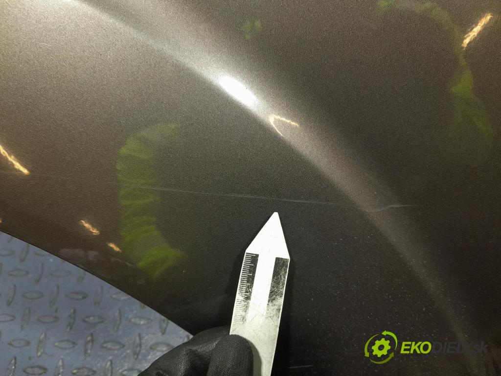 Mitsubishi Outlander 2010 dvere zad pravé