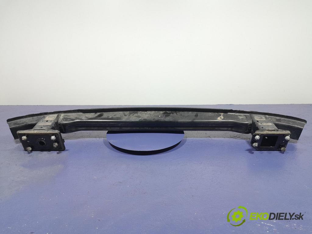 Mercedes E-klasa 2020 výstuha narazník zad A2136100314