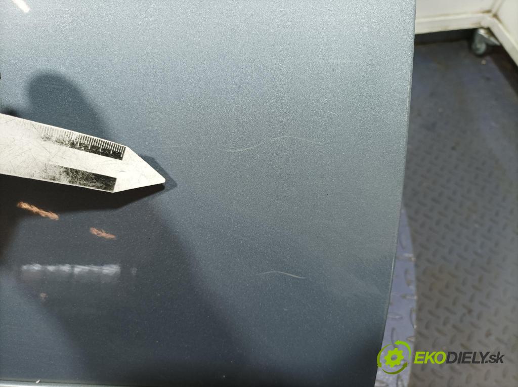 Vw Touran 2007 dvere Predné pravé