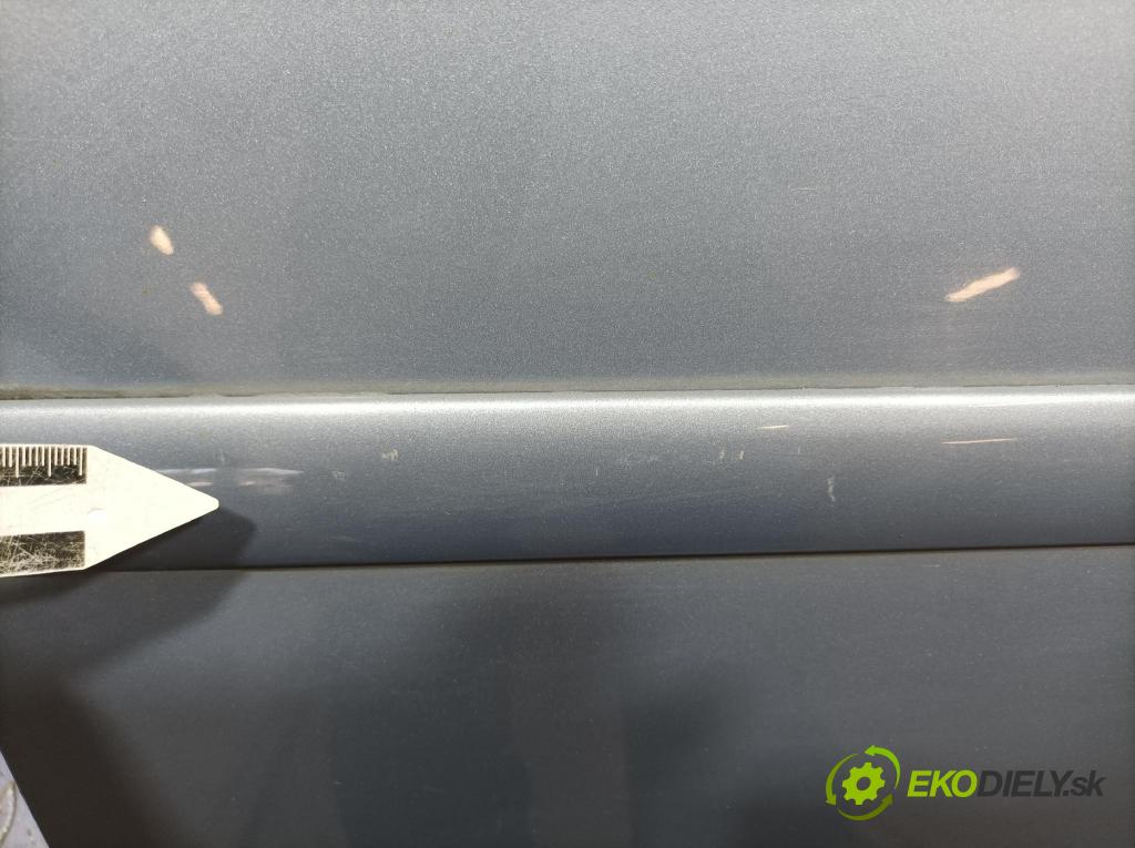 Vw Touran 2007 dvere zad Vľavo: