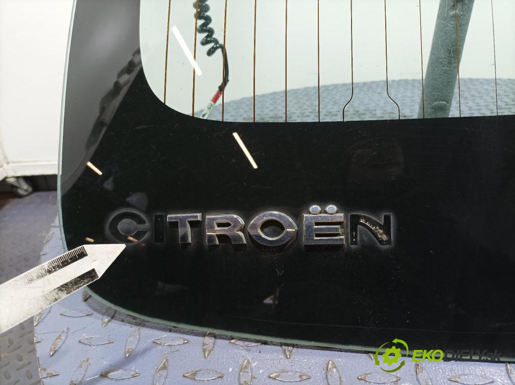 Citroen C1 2006 sklo zadna
