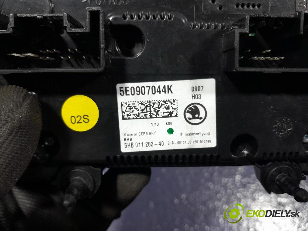 Skoda Octavia 2015 prepínač Klimatizácia: Prúd vzduchu: 5E0907044K