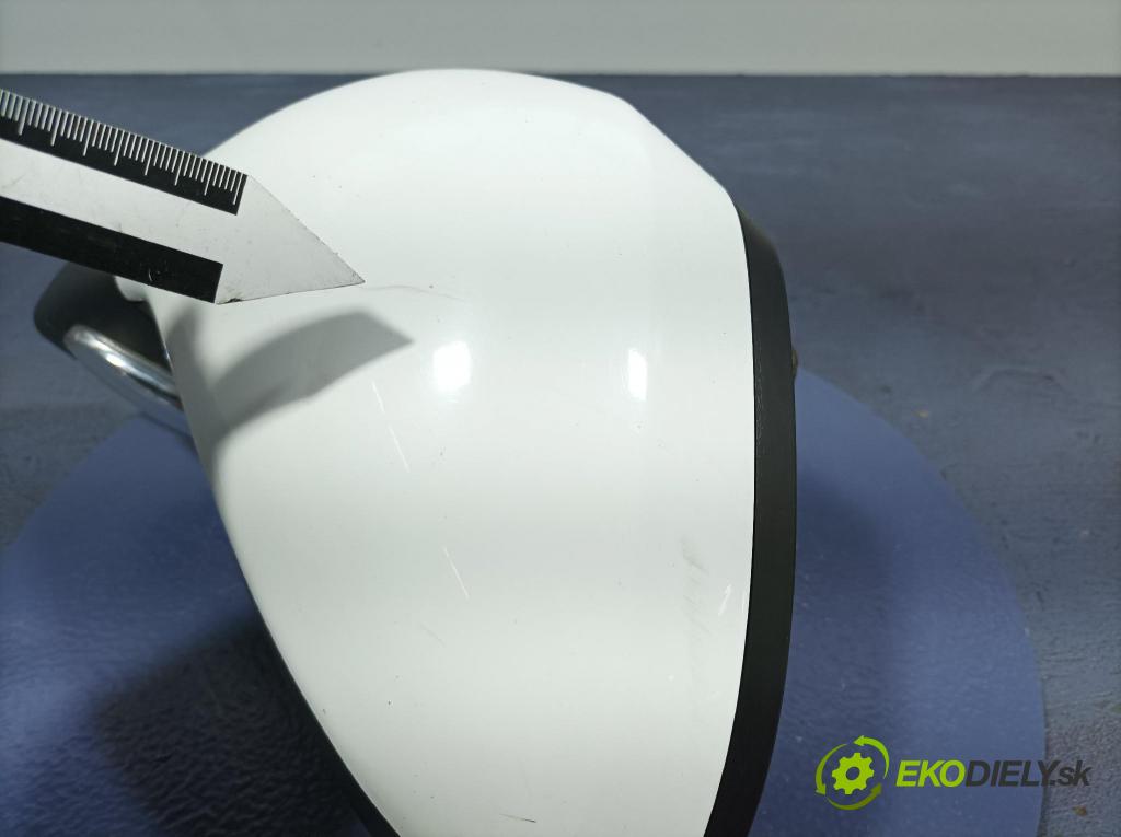 Peugeot 308 2010 zrkadlo Vľavo: