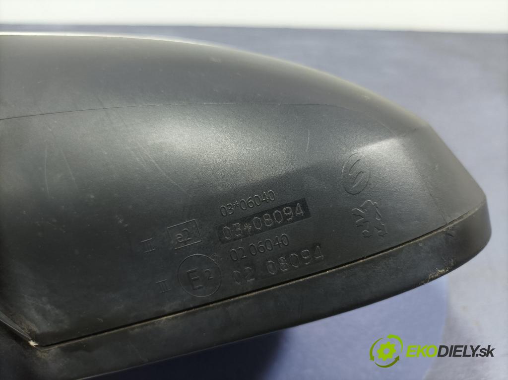Peugeot 308 2010 zrkadlo Vľavo: 