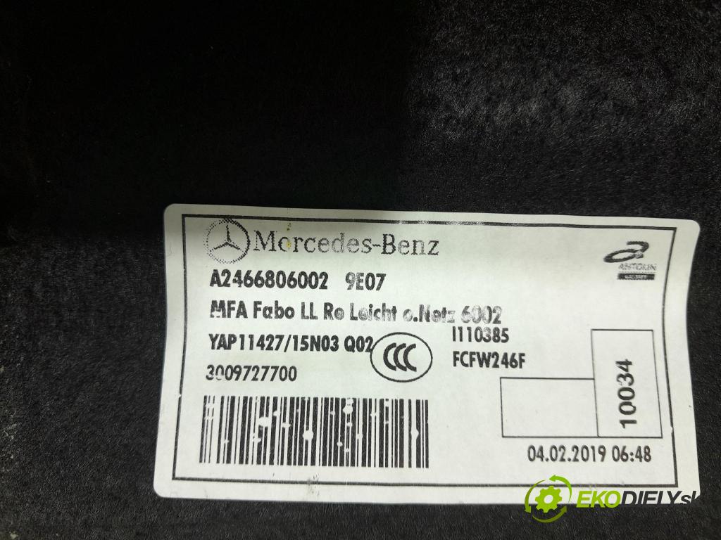 Mercedes Gla-klasa 2019 koberec do auta A2466806002