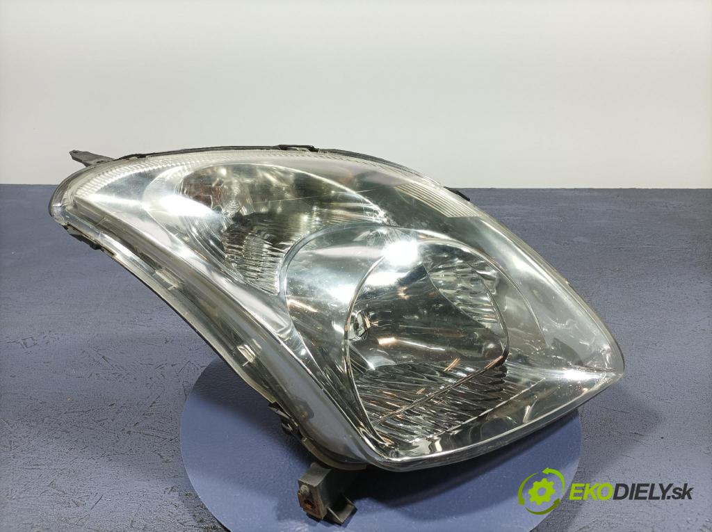 Suzuki Swift 2007 Reflektor: v pravo: