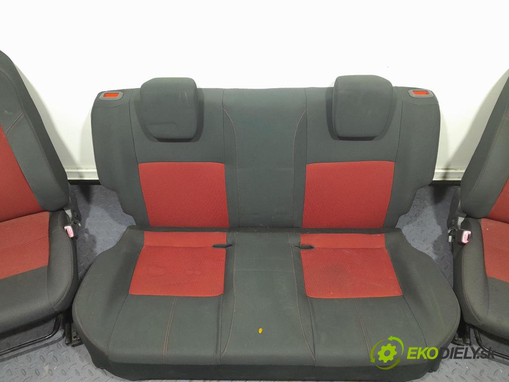 Suzuki Swift 2007 sedačke: Set.: