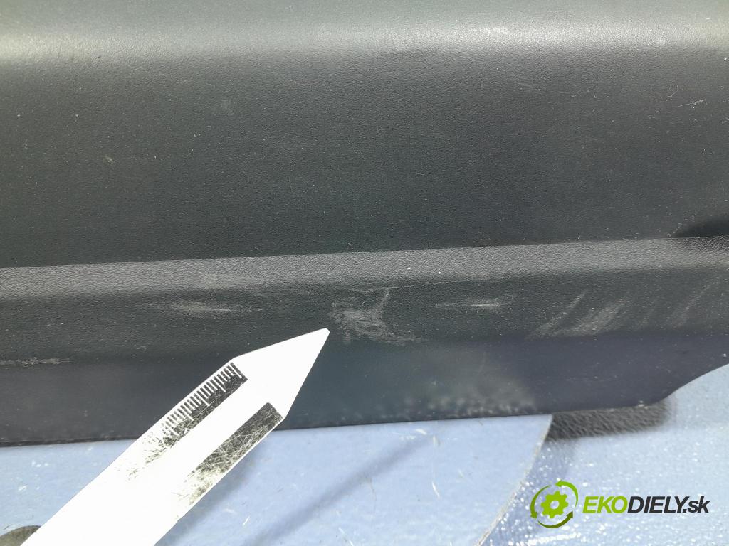 Suzuki Swift 2007 kryt Motor: 13170-57K00