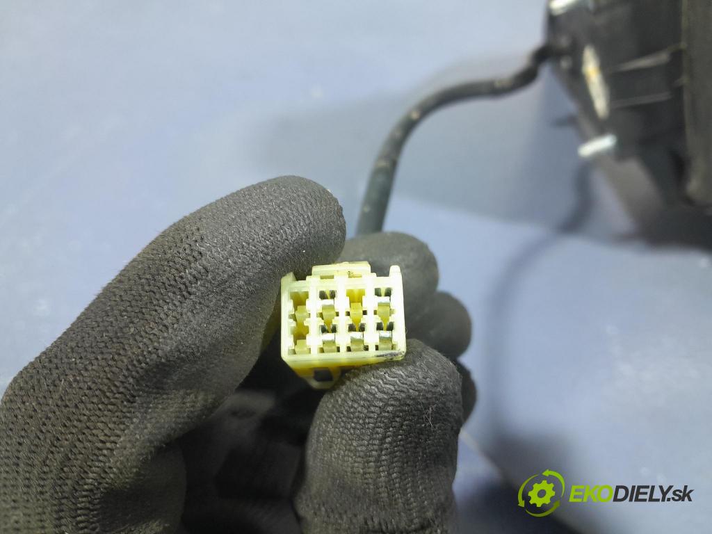 Suzuki Swift 2007 zrkadlo Vľavo: 84701-62JB0